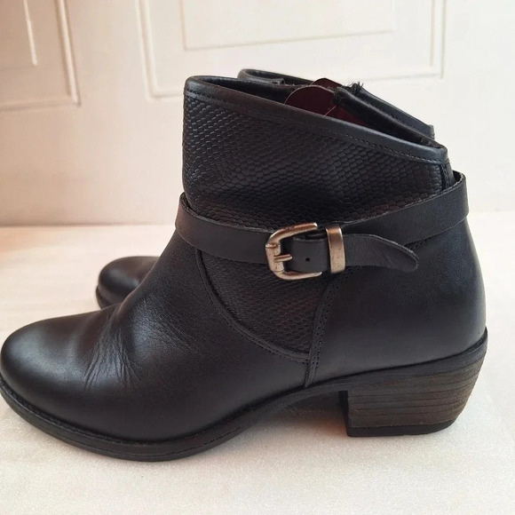 Umberto Raffini Womens Black Alexa Leather Ankle Boot Size 7 - Picture 3 of 15